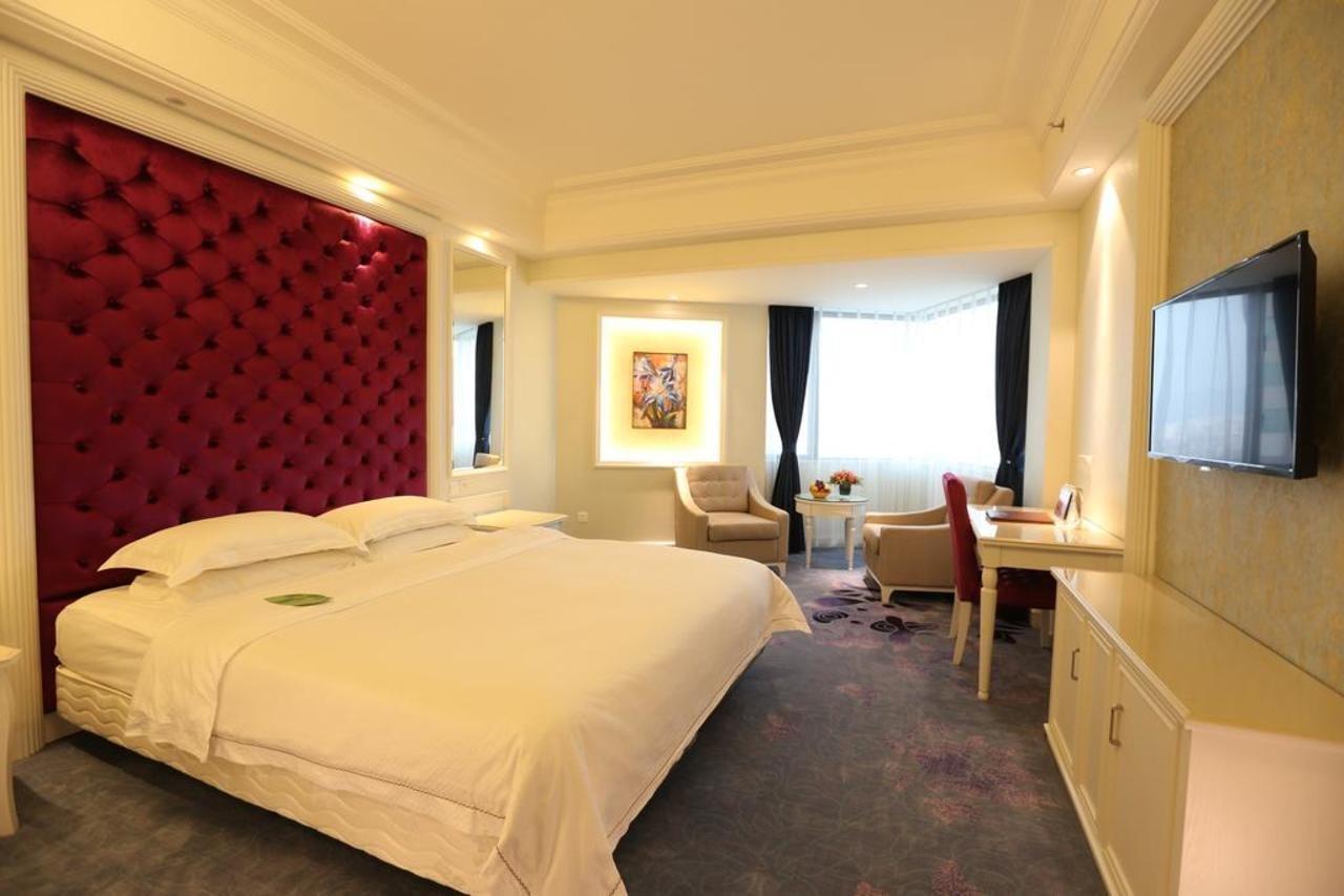 Pantower International Hotel Kaiping  ภายนอก รูปภาพ